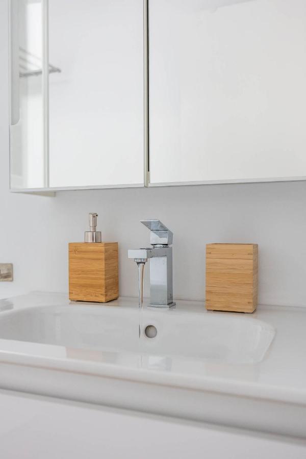 Nervion Suites 1 - Vacacional Sevilla Εξωτερικό φωτογραφία